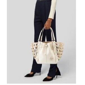 Tory Burch McGraw Die-Cut Dragonfly Oversized - New Ivory- EUC!